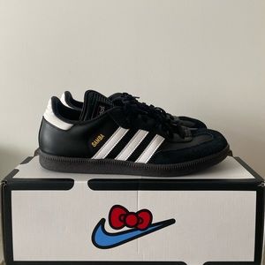 Adidas Samba Sneakers